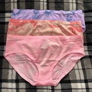 PINK VS (3) HIPSTER PANTY
